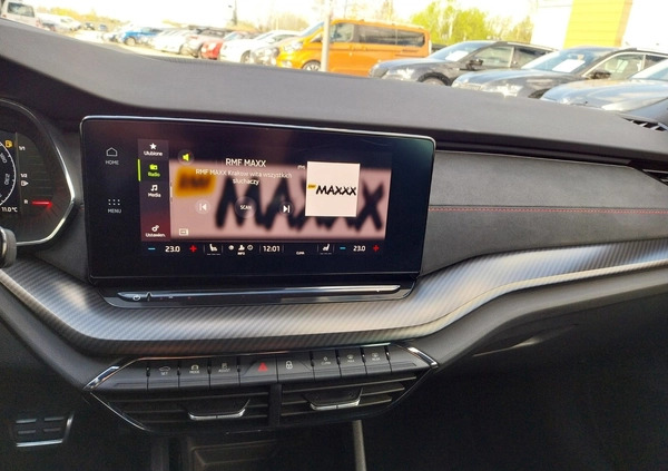 Skoda Octavia cena 129800 przebieg: 143558, rok produkcji 2021 z Dąbrowa Tarnowska małe 781